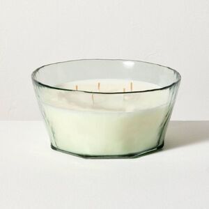 5-Wick Textured Glass Eucalyptus and Santal Jar Ca Green